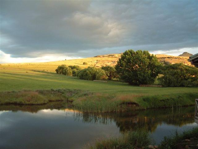 Royal Coachman Villa Clarens Eksteriør bilde
